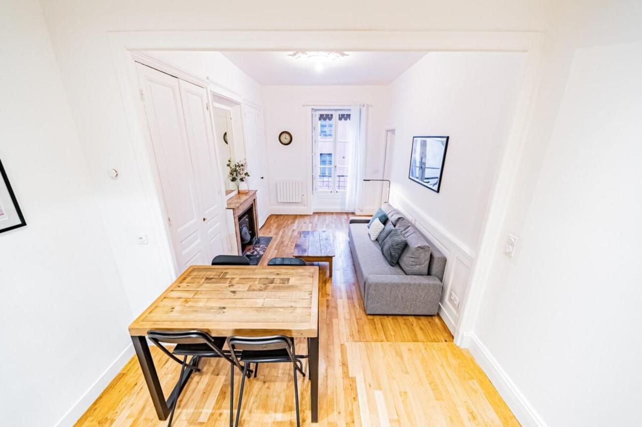 Aapartment With Character Parquet Flooring Fireplace - Charpennes Villeurbanne Extérieur photo